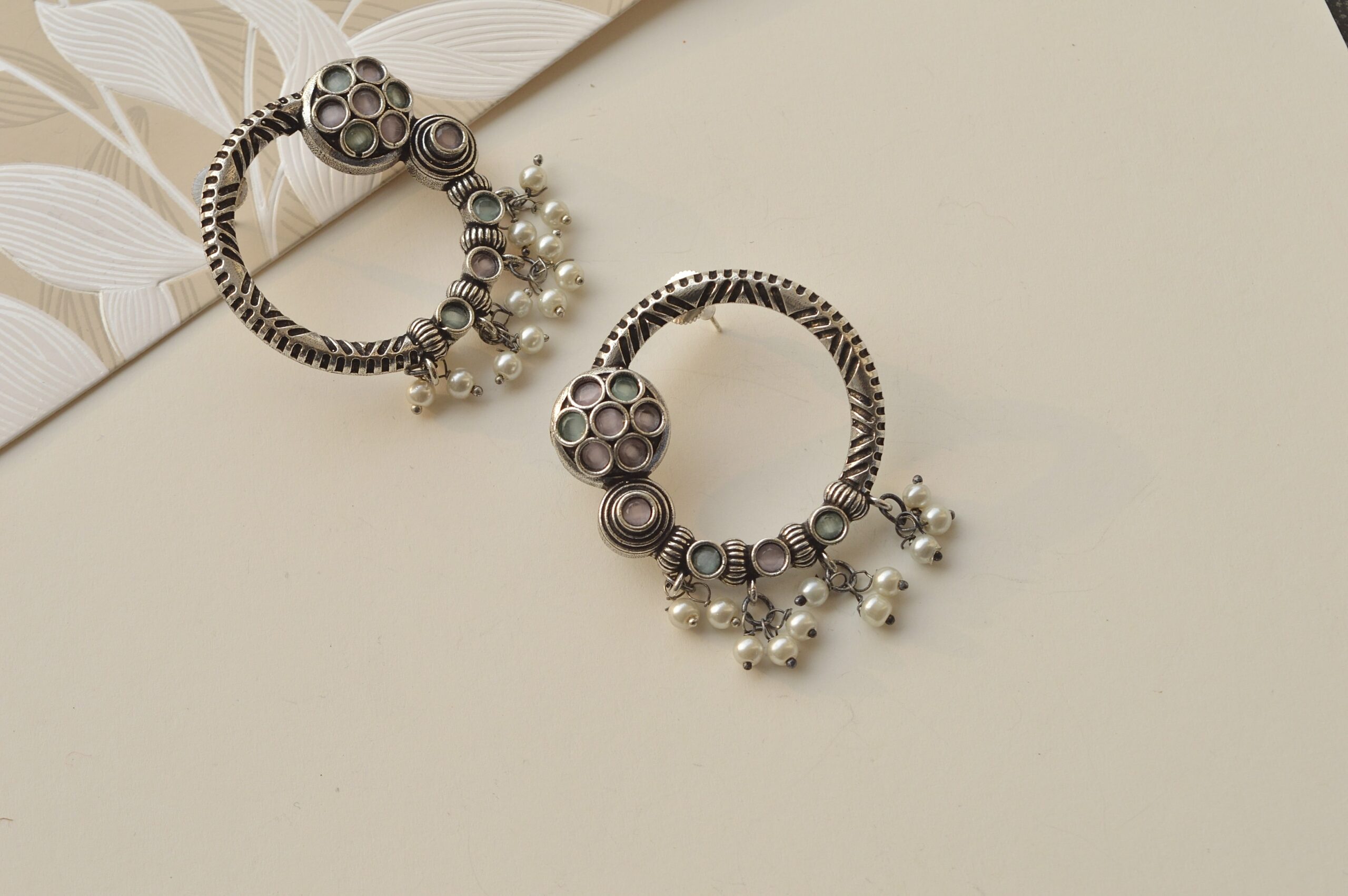 SLA round shape earrings - Image 3
